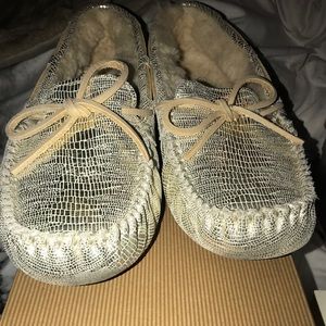 UGG Metallic Gold Dakota Slipper